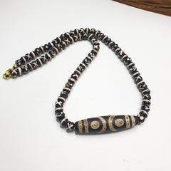 Indo Tibetan Himalayan Bead unique Patterns Dzi Amulet Necklace