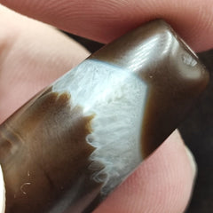 Vintage Old Yemeni Crystal in Agate Natural Eye Rare pattern Bead YM-3