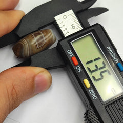 Vintage Old Yemeni Agate Natural Eye Rare pattern Banded Agate Bead YM-1