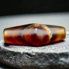Vintage Old Yemeni Agate Natural Eye Rare pattern Banded Agate Bead YM-408