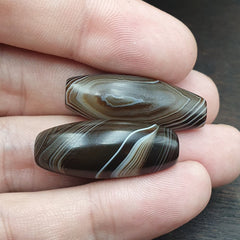 Lot 2 Himalayan indo Tibetan Eye Agate Black Agate Beads Soleimani Agate Beads