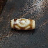 Unique pattern 2 eyes himalayan tibetan agate dzi bead amulet