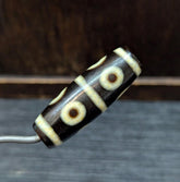 Very unique pattern 8 eye sky eyes agate stone dzi bead amulet