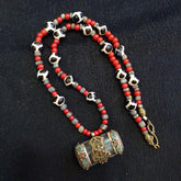 Antique Tibetan Quartz Pendant Necklace: Agate & Turquoise Beads