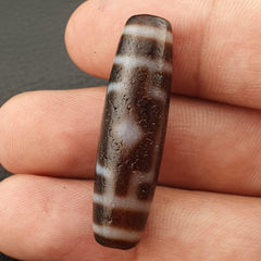 Diamond eyes unique pattern himalayan tibetan agate dzi bead amulet