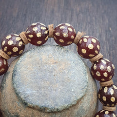 Tibetan etched carnelian agate bead decorated beads dotted bracelet.