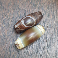 2 himalayan indo tibetan unique pattern agate beads suleimany eye agate amulet