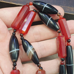 Vintage Carnelian Suleimanagate Necklace: Middle Eastern Beaded Jewelry