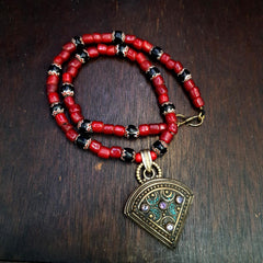 Venetian Whiteheart Chevron Bead Necklace: Amethyst Turquoise Pendant