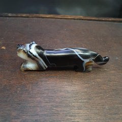 Antique tibetan agate animal figurine lion figure agate bead amulet