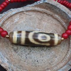 2 slide eyes old himalayan tibetan agate dzi bead unique pattern bracelet