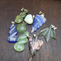 Lot 8 Pendants Lapis lazuli, Jade, jasper, hand carved Pendants necklace