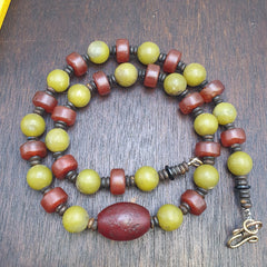 Himalayan Serpentine Jade & Carnelian Bead Necklace, Ethnic, Healing Stones