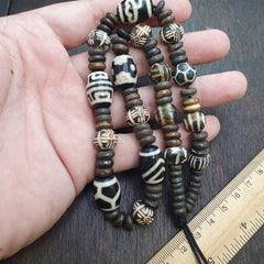 HIMALAYAN Indo Tibetan 5 Dzi Agate beads pumtek carving yak bone beaded necklace