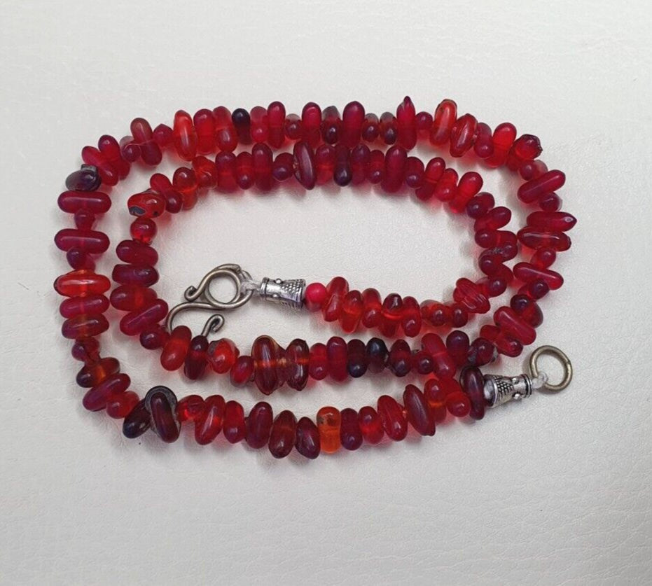 Antique old beads traded red color glass beads jewelry necklace malaGift