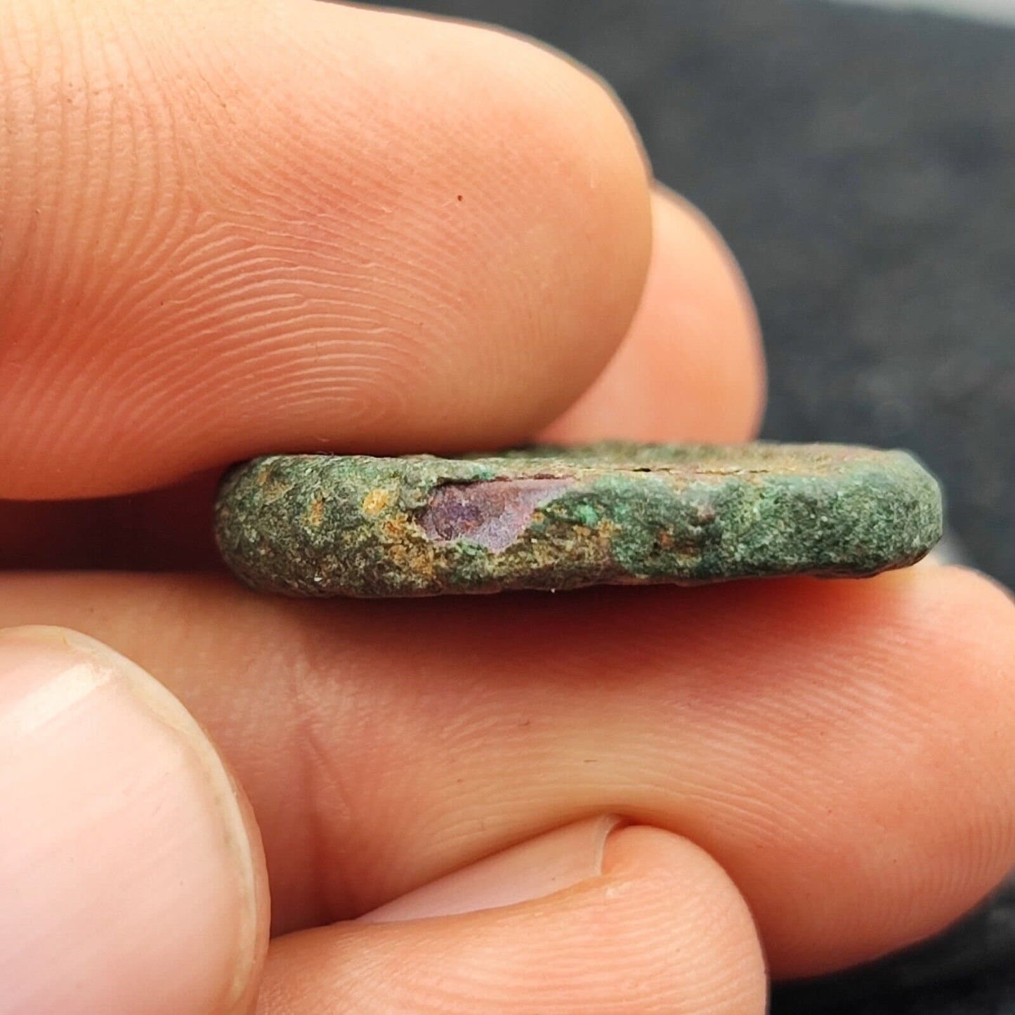 Ancient antique rare indo greco greek kushan bronze coin (155-189ad) c-2y