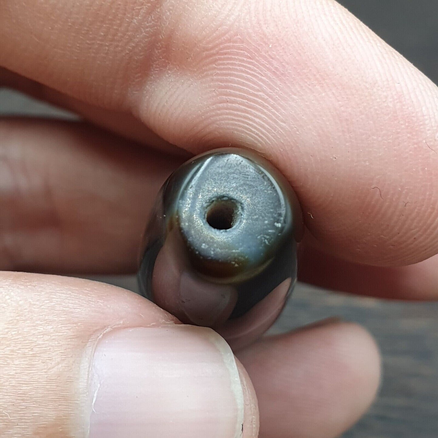 Antique yemeni collectible agate bead natural pattern banded agate -46