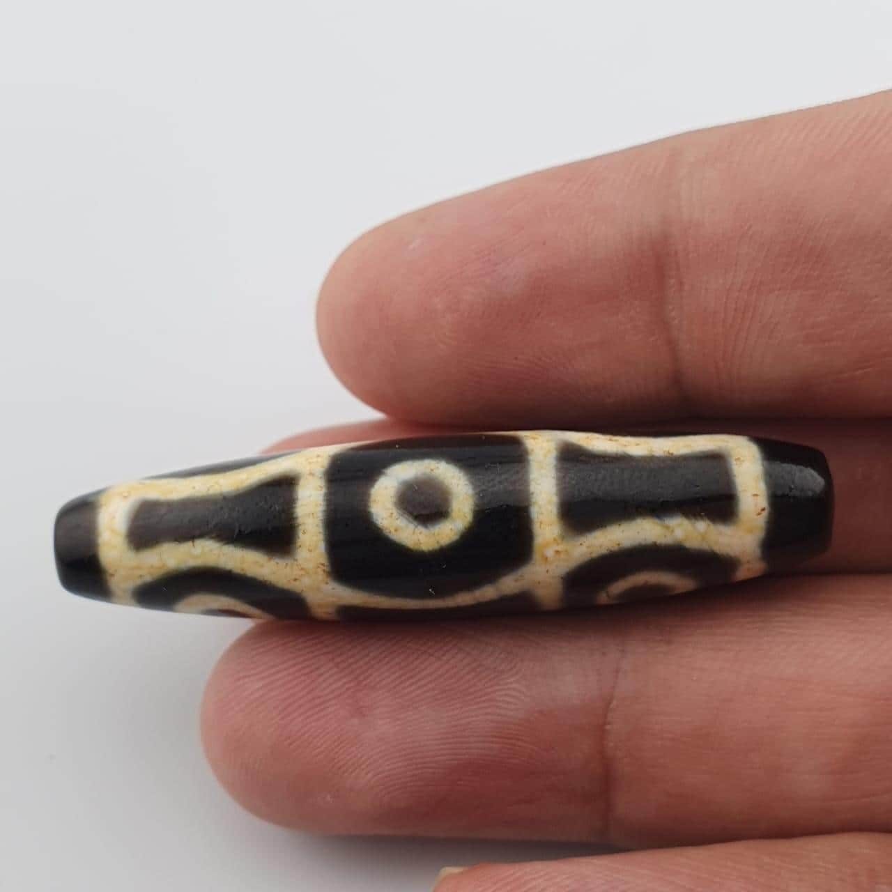 Vintage 6-Eye Dzi Bead Amulet: Himalayan Tibetan Agate