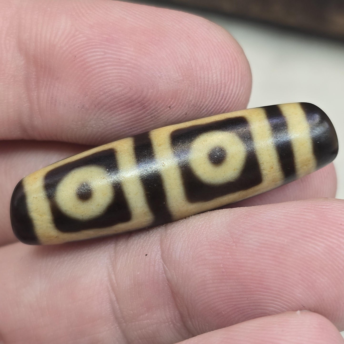 Protective Four Eyes Agate Dzi Bead - Tibetan Amulet