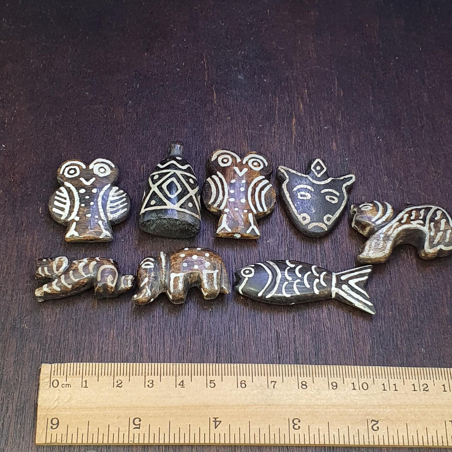Lot 8 south asian burmese old pyu pumtek animal figurine stone beads pendants