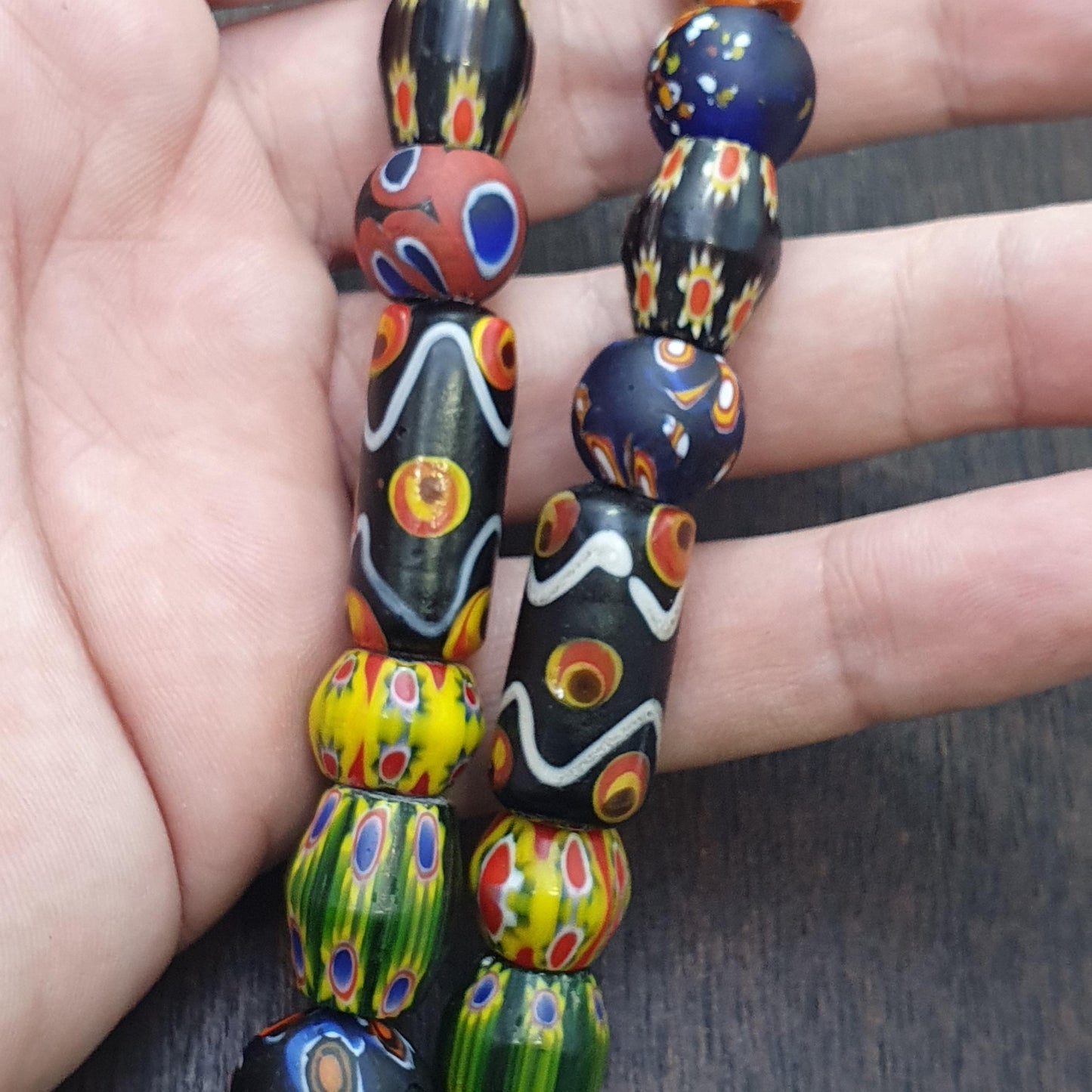 Vintage venetian african style skunk eyes and chevron beads beaded necklace #2