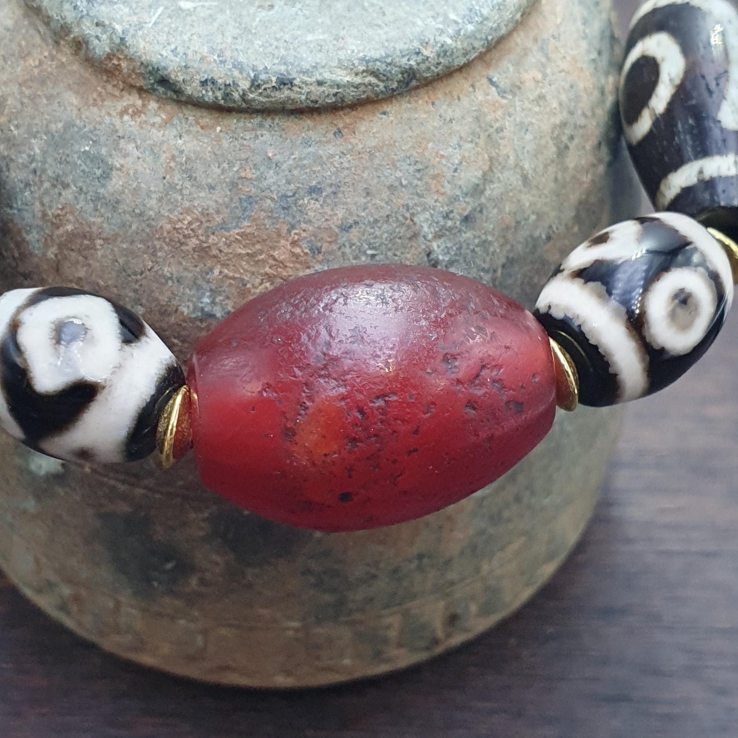 Lot 12 tibetan nepalese red agate pyu pumtek dzi beads amulets bracelet #br24