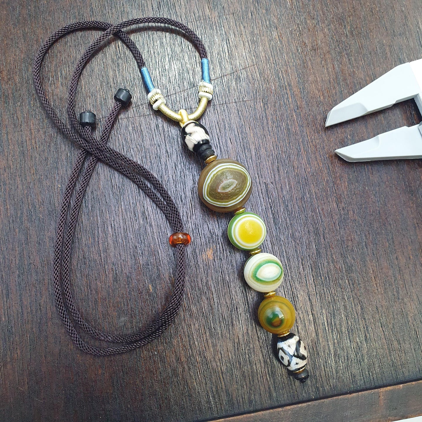 Mongolia gobi desert eyes agate & tibetan dzi agate beads necklace