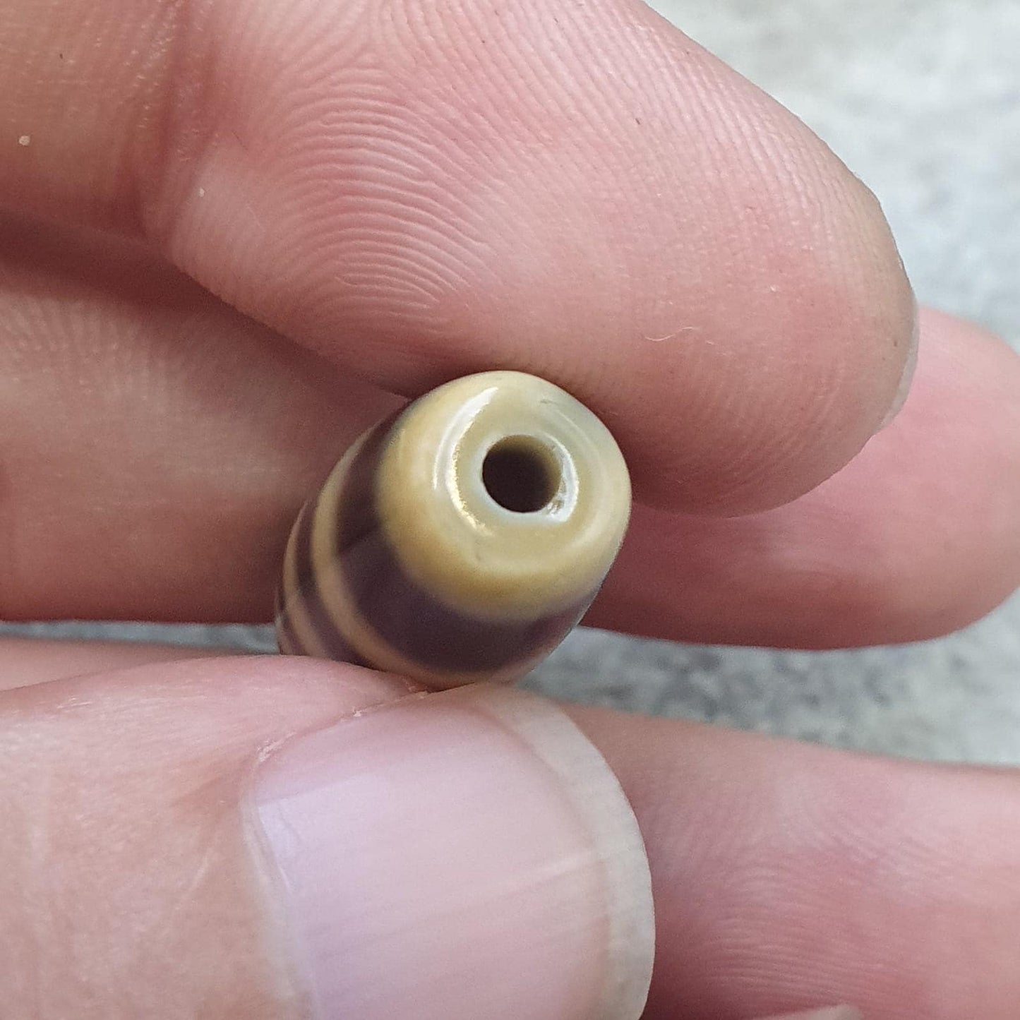 Old tibetan two sky eyes pattern agate stone dzi bead spiritual amulet