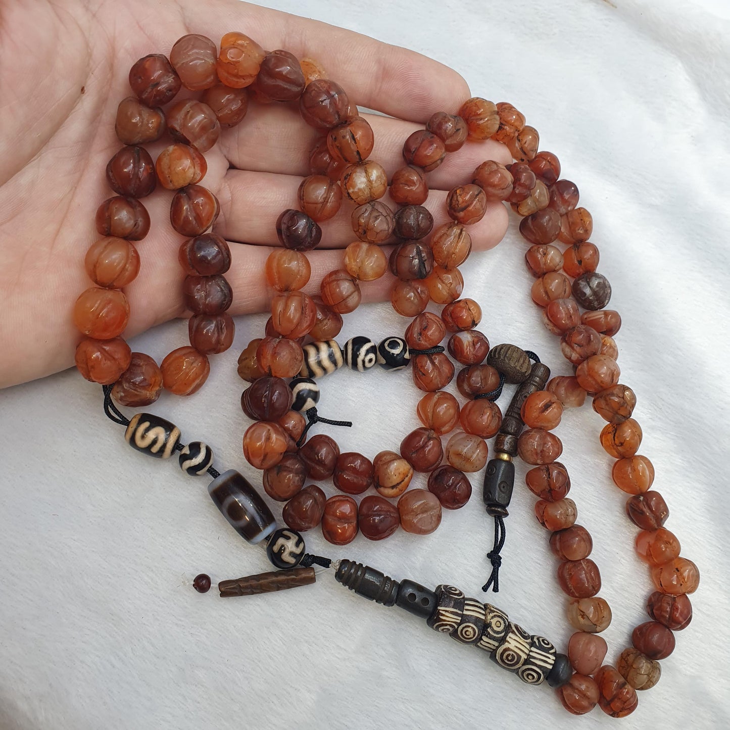 Tibetan 108 Mala Beads- Carnelian Dzi Agate for Meditation Spiritual Practice Tibetan Blessings