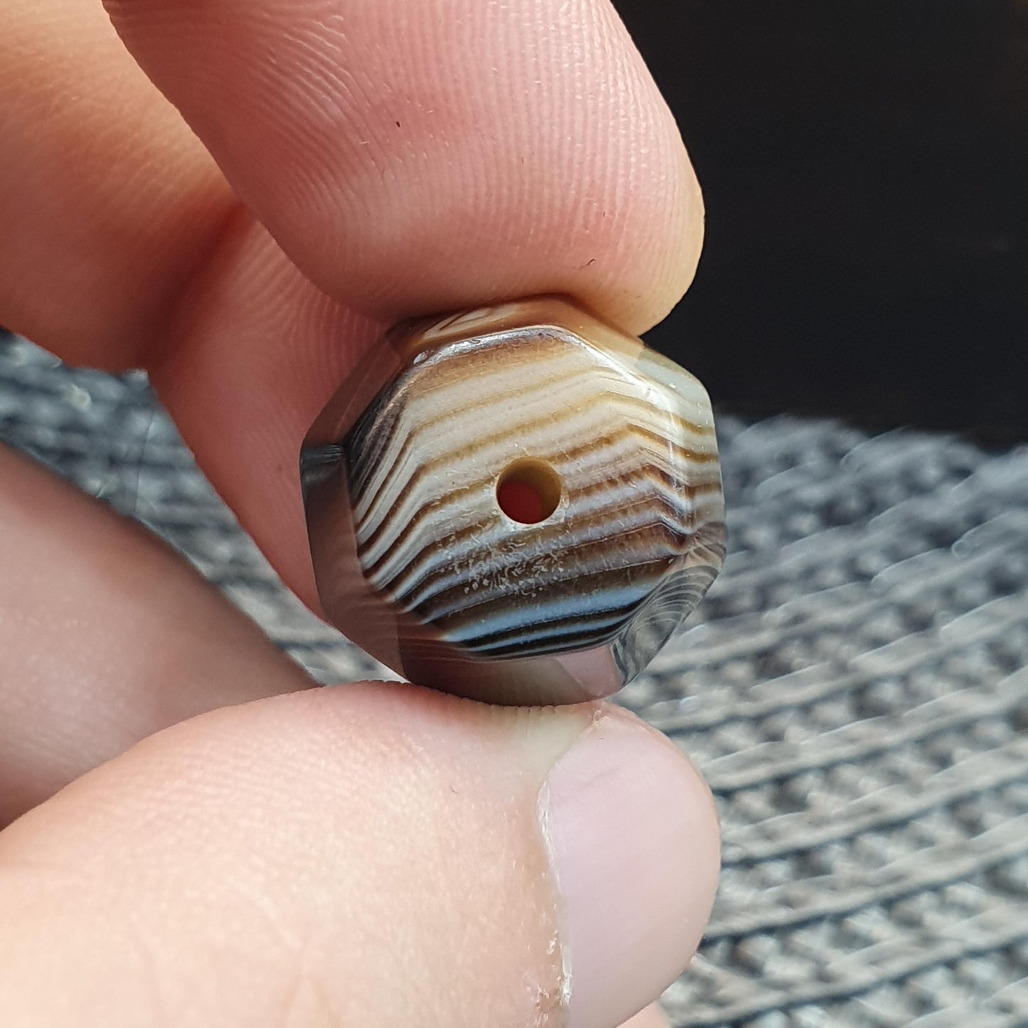 Rare 20mm Chubby Hexagonal Banded Agate Chung Dzi Bead, Antique Himalayan Agate, Fine Line Zebra Striped Pattern Bead