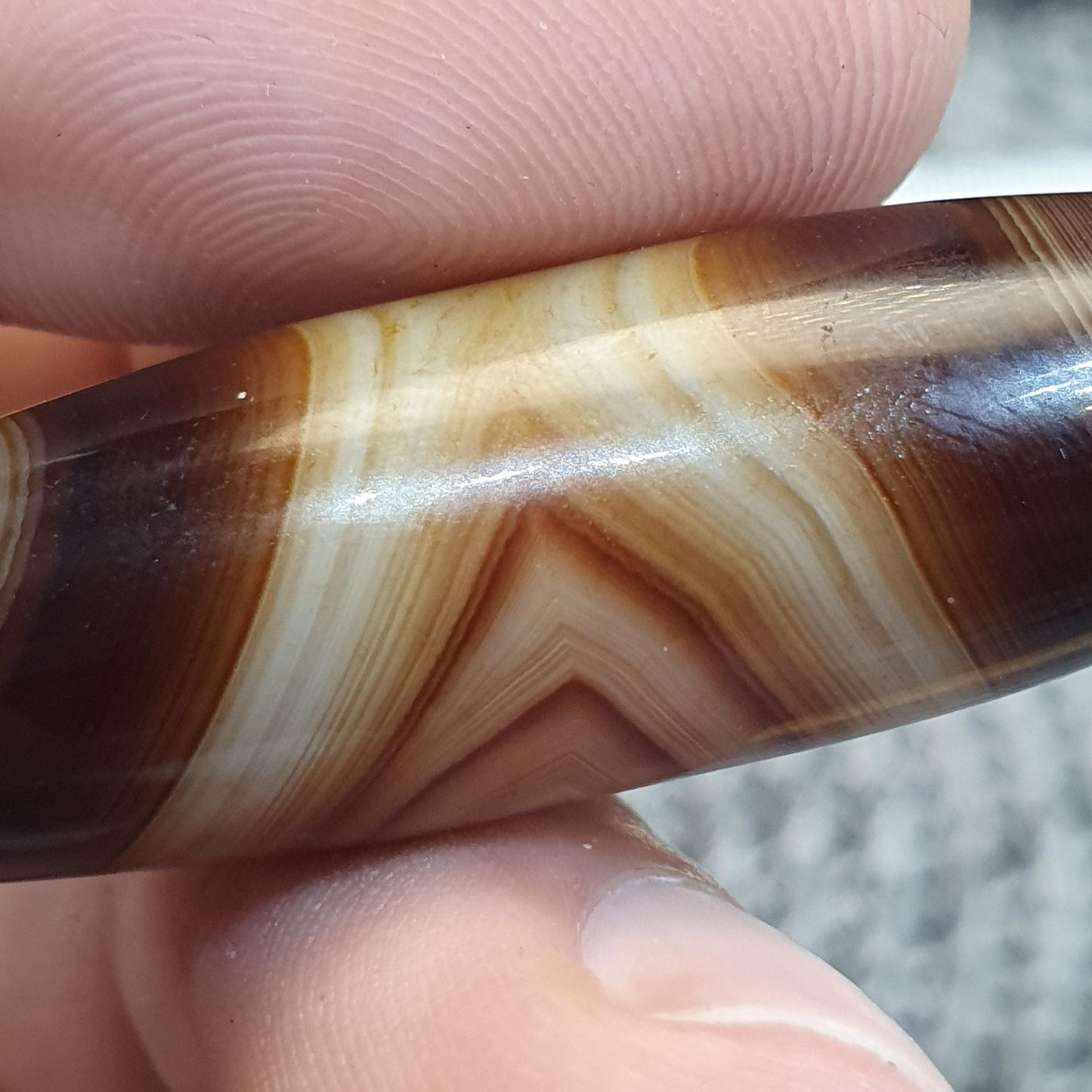 Natural Eye Himalayan Agate Bead 39mm Genuine Tibetan Bandit Agate Healing Stone Agate Beads for Meditation Malas, Protective Amulet
