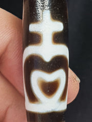 Himalayan Indo Tibetan  Eyes rare Patterns Dzi Amulet Bead