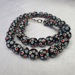 Schwarze venezianische Hundert-Augen-Perlenkette im roten Skunk-Stil, 11,5 mm und 50,8 cm lang