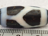 vintage Himalayan Indo Tibetan BLACK and White rare Patterns Dzi Amulet Bead