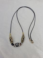 Himalayan Indo Tibetan 3 Eyes 3 Beads unique Patterns Dzi Amulet Beads Necklace