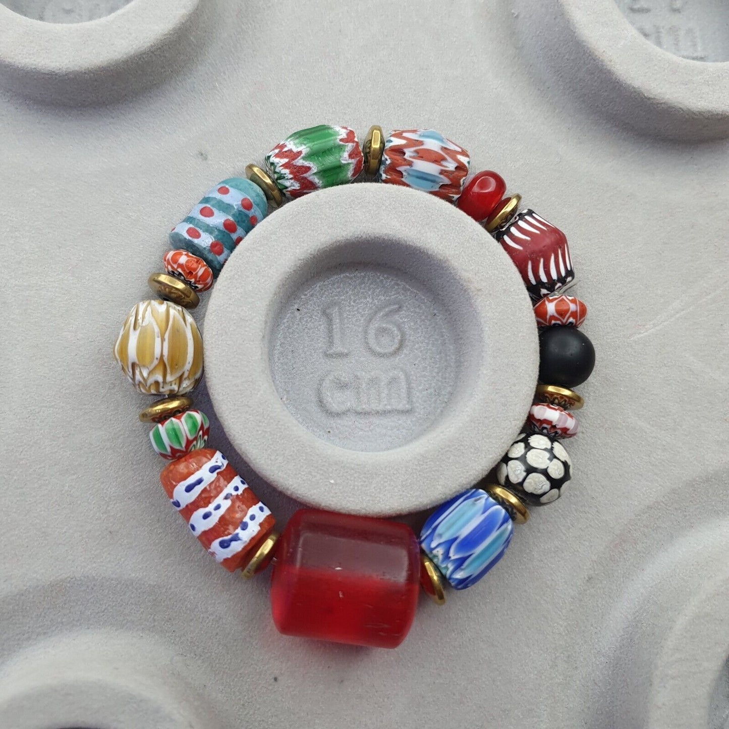 Vintage afrikanische Chevron-Glasperlen mit altem großen ROTEN Glasperlenarmband