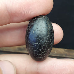 Vintage Tibetan Sulaimani Agate bead With Beautiful Stripes. AN- IT-279