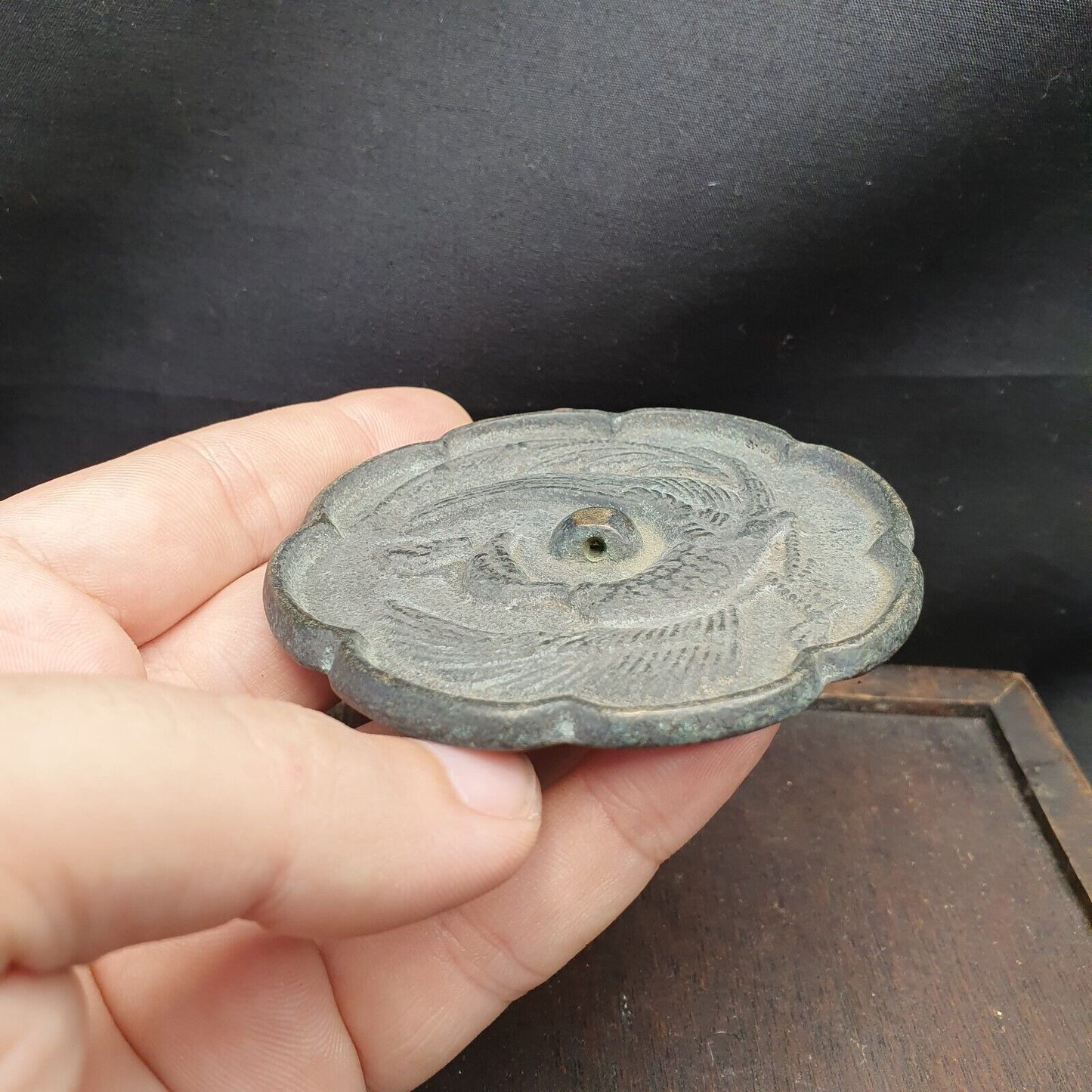 早期古董中國青銅手鏡 - 鳥形圖案花形 1700 年代?