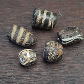 LOT  5 ANCIENT ROMAN . MOSAIC GLASS BEAD. 300 - 200 A.D LT-RB500