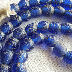 RARE and BEAUTIFUL OLD AFRICAN Blue GLASS TRADE ANTIQUE BEADs Strand