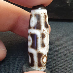 Tibetan Chinese Nepalese Himalayan Agate eyes Bead Dzi Amulet Beads