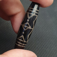 HIMALAYAN Indo Tibetan Central Asian Etched Agate beads Decorated bead BD ET 13