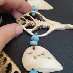 RARE CA 1800 NATIVE INDIAN BUFFALO TOOTH / BONE BEADED NECKLACE