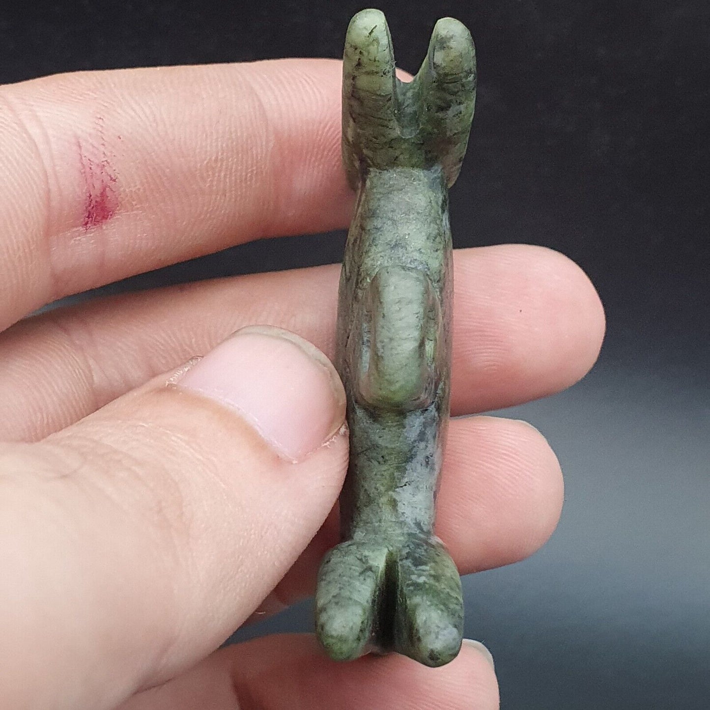 古董中國古代雕刻玉石神秘動物玉吊墜