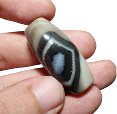 B487 Powerful Middle Eastern spiritualist Agate Bead Natural Eye Yemeni Bead
