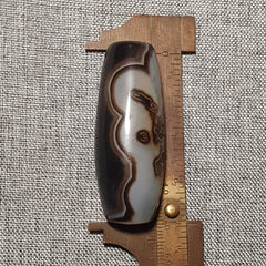 YM 112 Powerful Middle Eastern spiritualist Agate Bead Rare Pattern Yemeni Bead