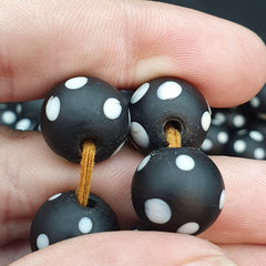 Vintage Black Skunk Dotted glass Beads White Dotted Beads Strand Necklace