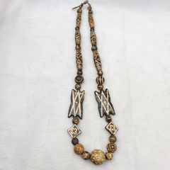RARE Very Old PUMTEK BEADS Necklace Palmwood Great Patterns Necklace NC22