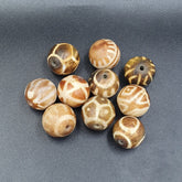 Vintage Pumtek Bead Lot 10 Beads 18-19mm Lot#272