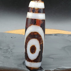 Vintage Old Indo Tibetan RED AND WHITE Agate 2 Eye stone Bead Amulet